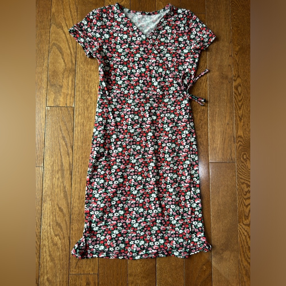 Girls wrap style dress